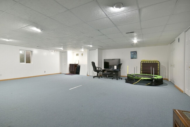 Building Photo - 1557 Scottdale Cir
