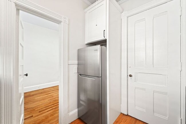 Building Photo - 101 Union Ave