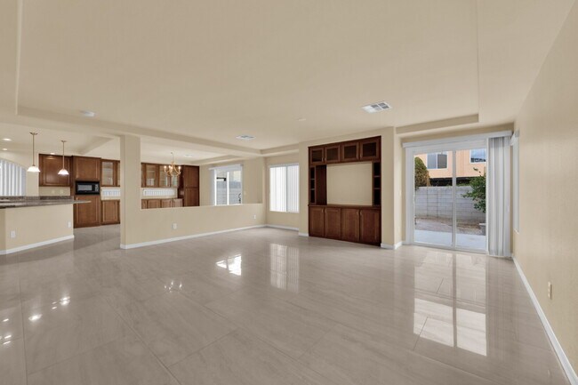 Building Photo - Beautiful 3 Bedroom Home!