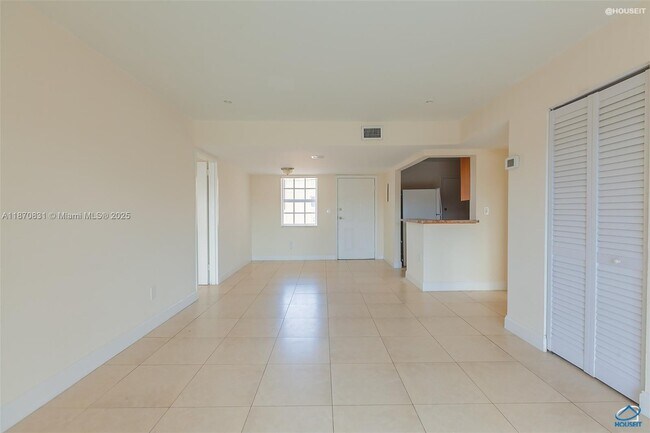 Building Photo - 9974 SW 88th St