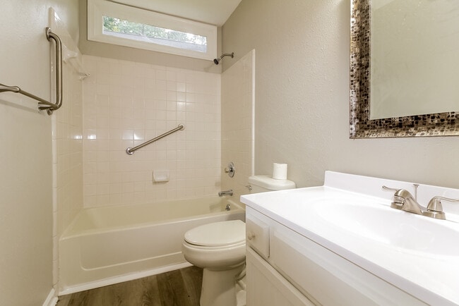 Building Photo - Charming 3 bedroom in Simpsonville, SC!