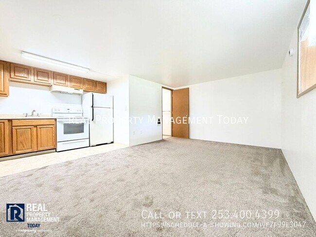 Building Photo - 15515 89th St Ct NW