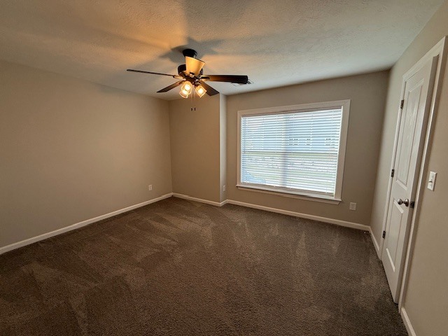 Building Photo - 3110 Wayne Dr