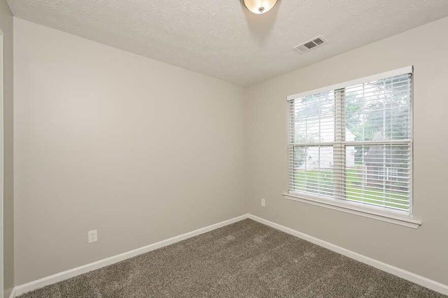 Building Photo - 2285 Wingfoot Pl