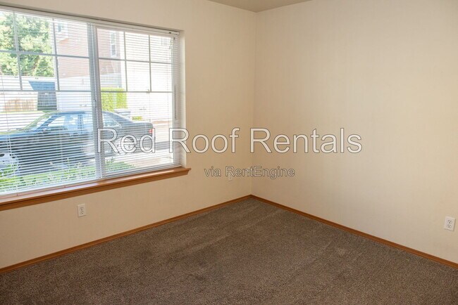 Building Photo - 14807 36th Ave Ct E