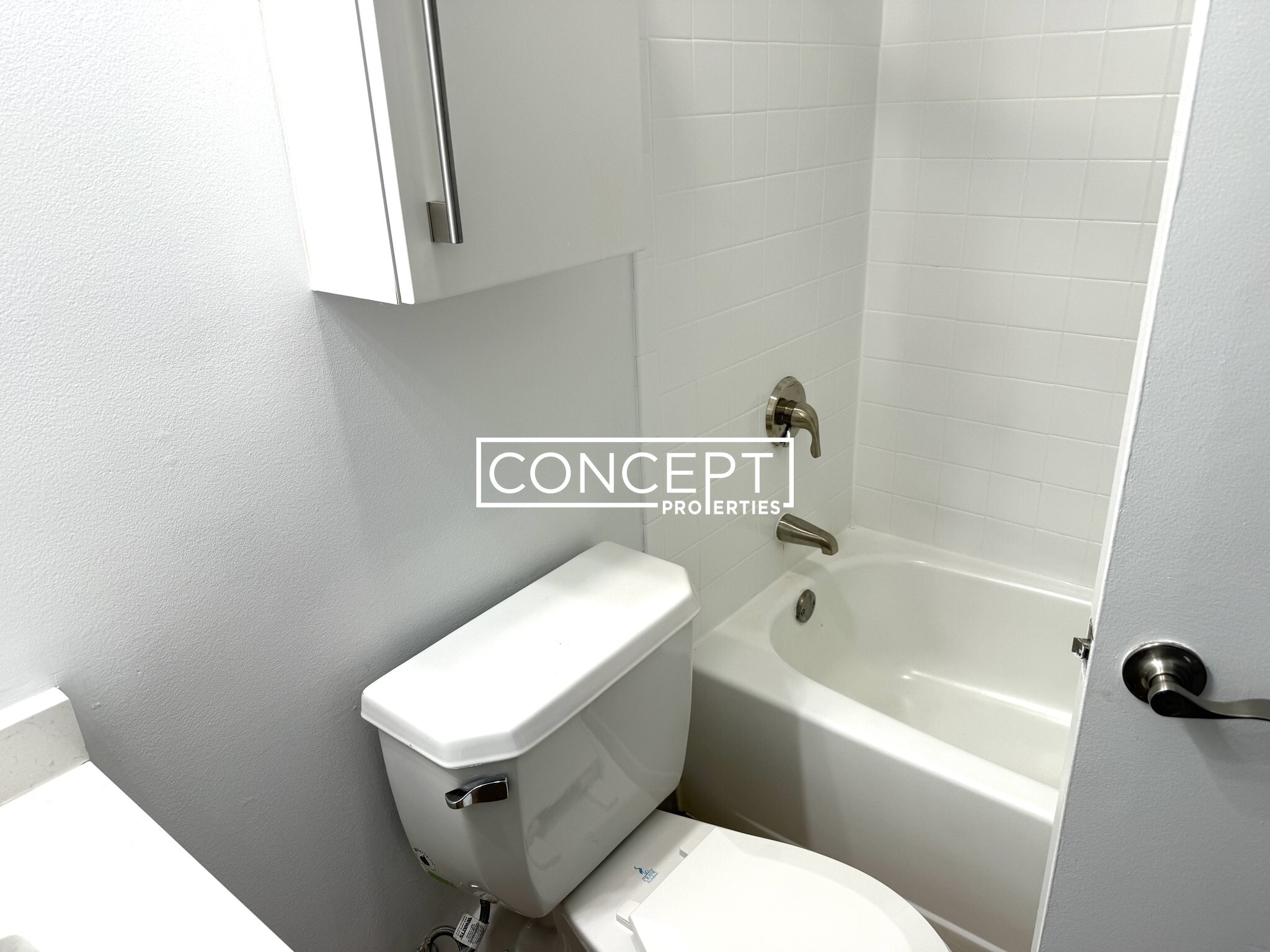 Building Photo - 1200 Adams St