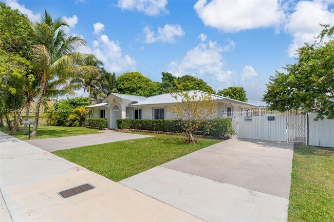 Building Photo - 13155 SW 268th St