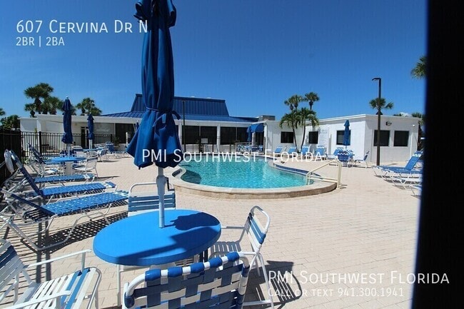 Building Photo - 607 Cervina Dr N