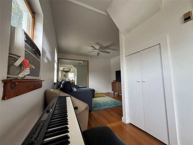 Building Photo - 12 Villard Ave