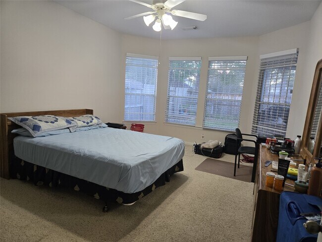 Building Photo - 5322 Barleycorn Ln