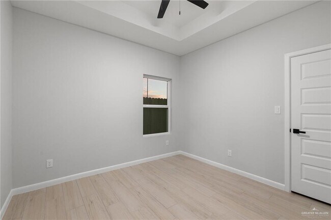 Building Photo - 16 N 24th St