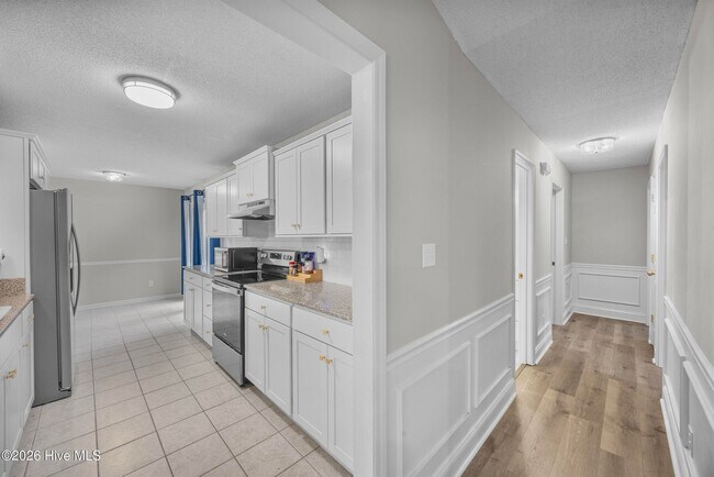 Building Photo - 429 Crow's Nest Ln