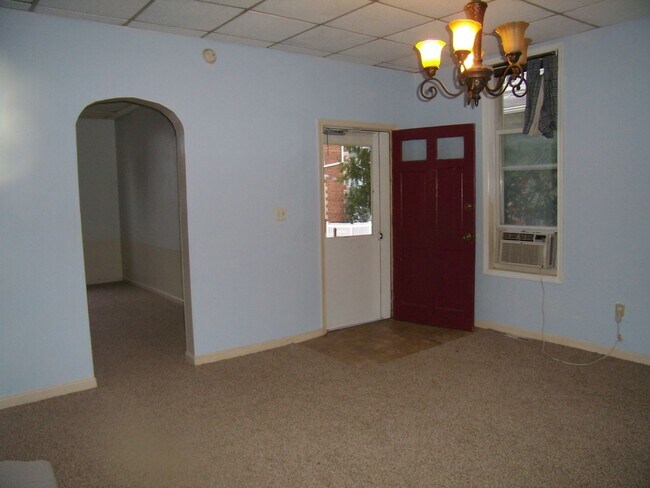 Building Photo - 14-16 S. Franklin St.