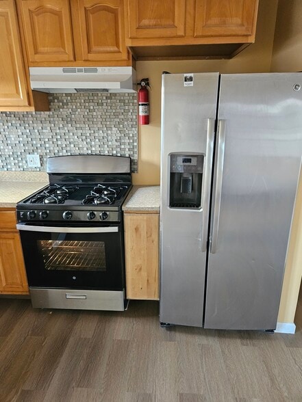 Appliances - 14764 259th St