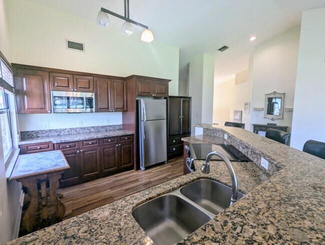 Building Photo - 12676 Shoreline Dr