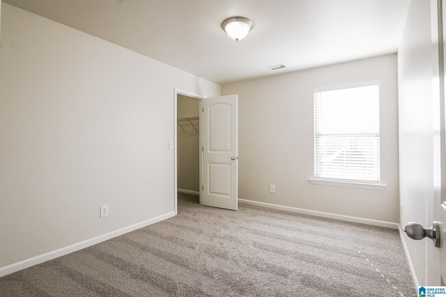 Building Photo - 6436 Cheshire Cove Dr
