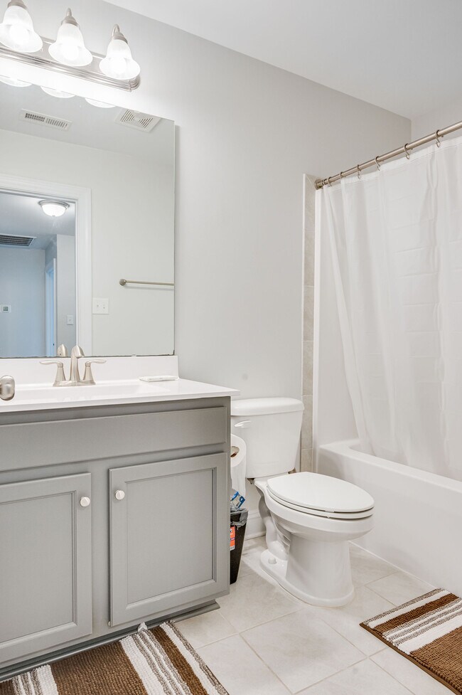 Building Photo - 110 Evergreen Frst Dr