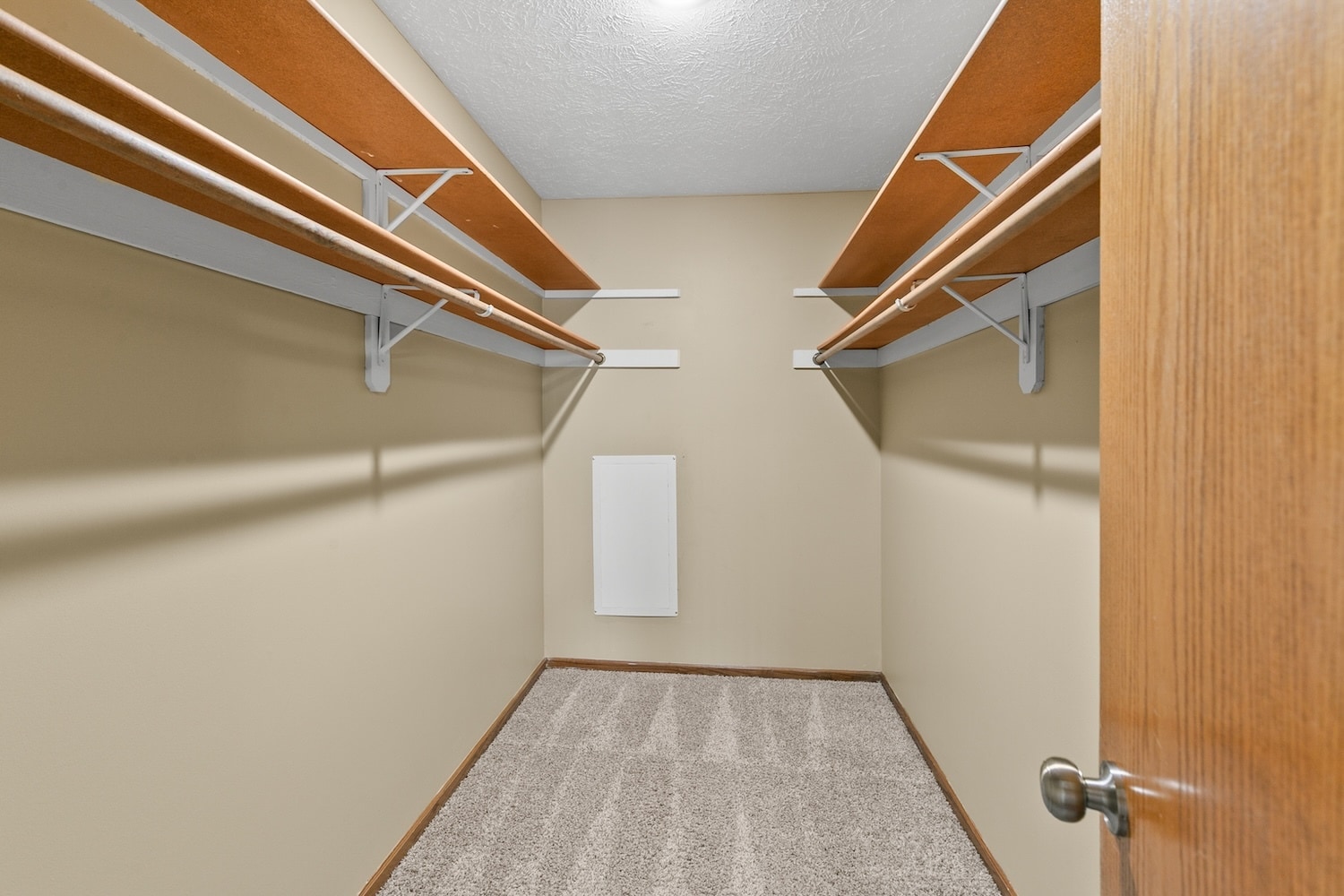 Walk in Closet - 2906 S 123rd St