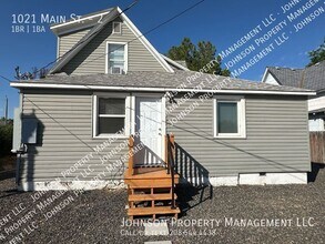 Building Photo - 1021 Main St