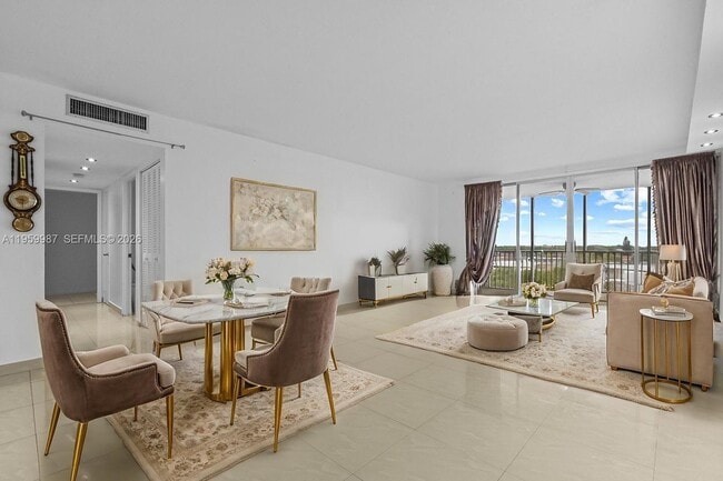 Building Photo - 1750 NE 191st St