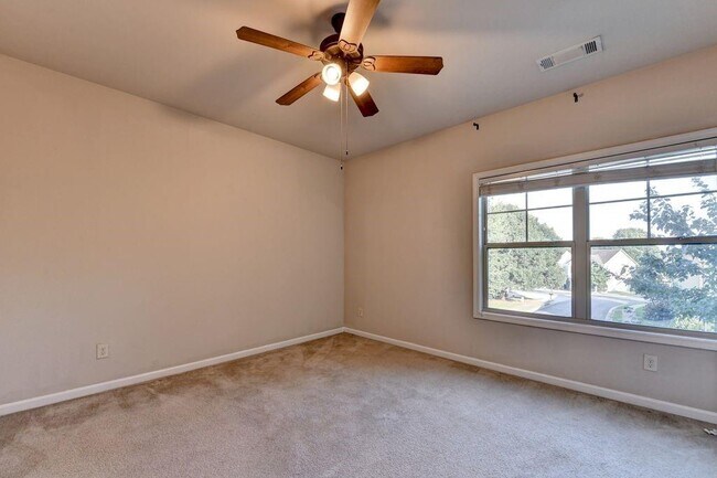 Building Photo - 5166 Apple Grove Rd NE