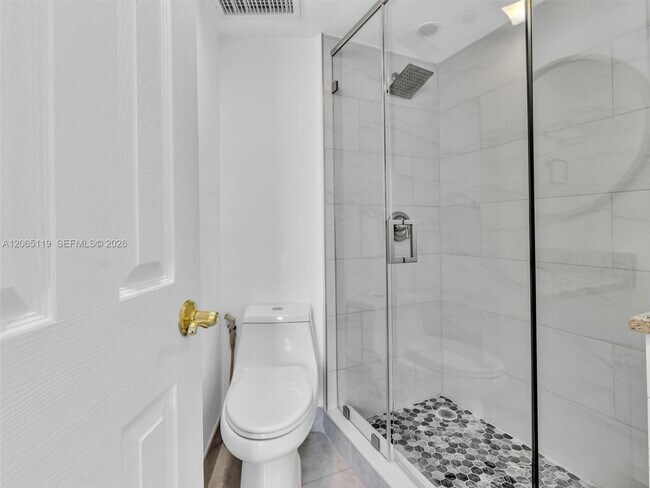 Building Photo - 2451 Brickell Ave
