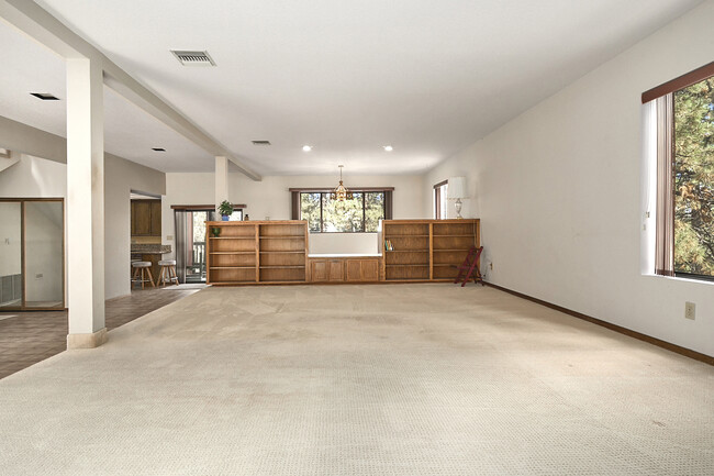 Building Photo - 23109 Cardinal Rd