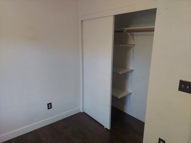 Building Photo - 3838 Los Santos Dr