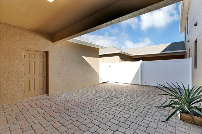 Building Photo - 5636 Water Rose Rd