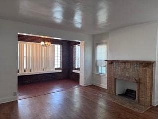 Building Photo - 1821 9th St