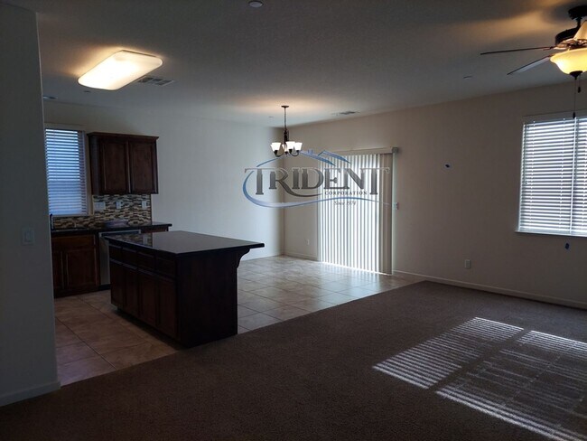 Building Photo - Lovley home in the Edgewater subdivision near Pow Mia Park
