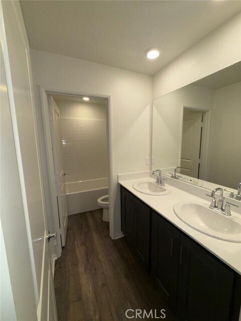 Building Photo - 14180 Astra St