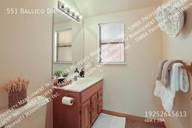 Building Photo - 551 Ballico Dr