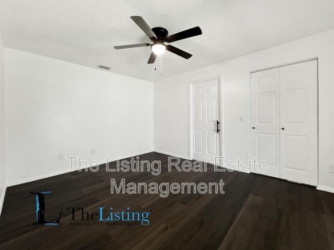 Building Photo - 1317 Coolridge Dr
