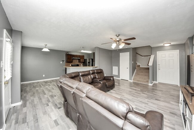 Building Photo - 9219 Dewberry Blossom Ln