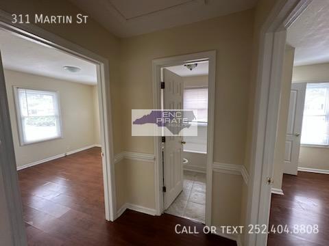 Building Photo - 311 Martin St