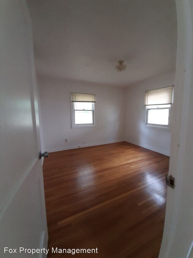 Building Photo - 4 br, 2 bath House - 2620 6th Ave N