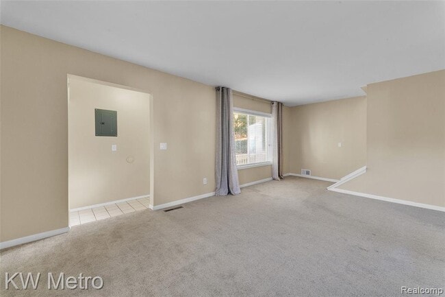 Building Photo - 2416 Shawood Dr