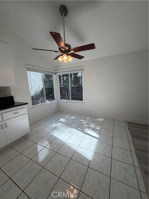 Building Photo - 2866 Treeview Pl