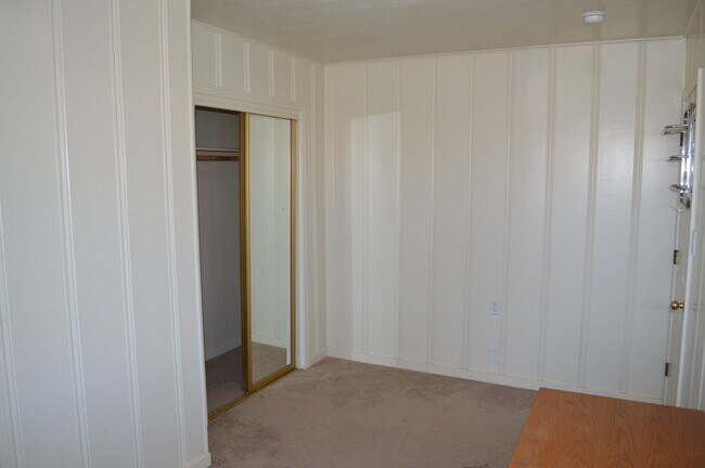 Bedroom 4 - 15290 Sunset Dr