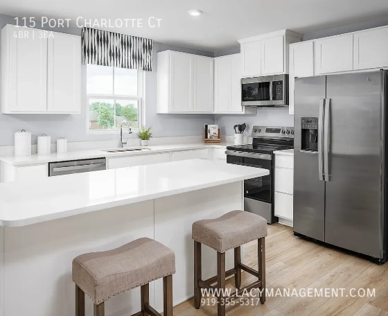Building Photo - 115 Port Charlotte Ct