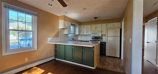Building Photo - 107 Forestwood Dr