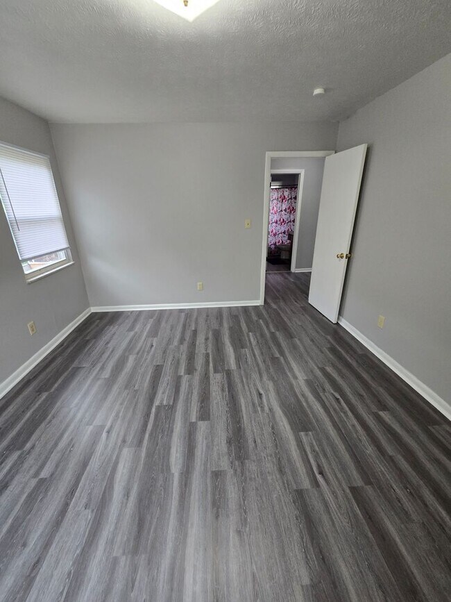 Building Photo - 3674-3680 SOUTH MCCARLEY DRIVE