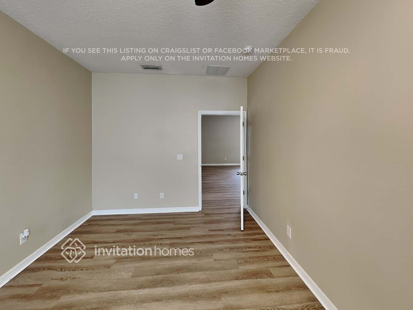 Building Photo - 7203 Wakeview Dr