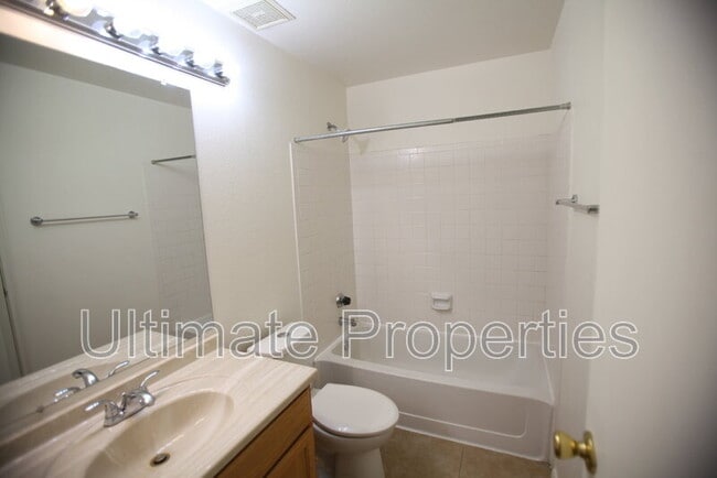 Building Photo - 3411 W Morrow Dr