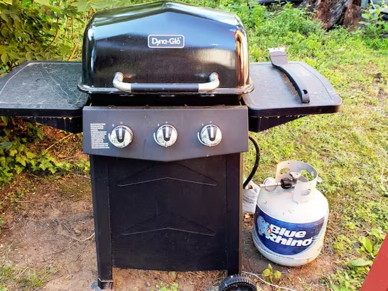 Grill - 170 Mansfield St