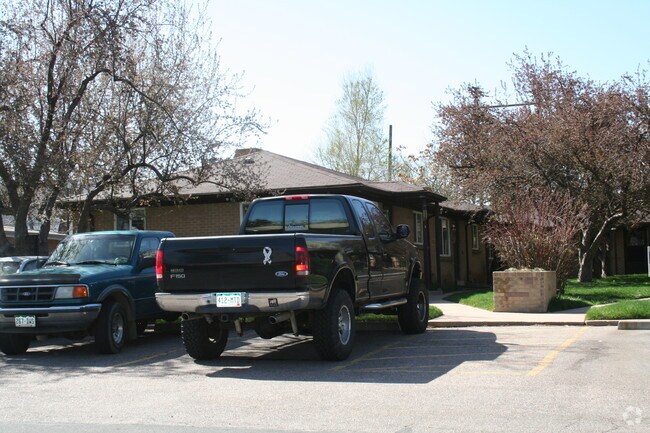 Primary Photo - 5380 W 40th Ave