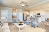 Building Photo - 782 NE Trillium Dr