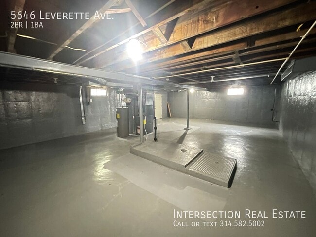 Building Photo - 5646 Leverette Ave