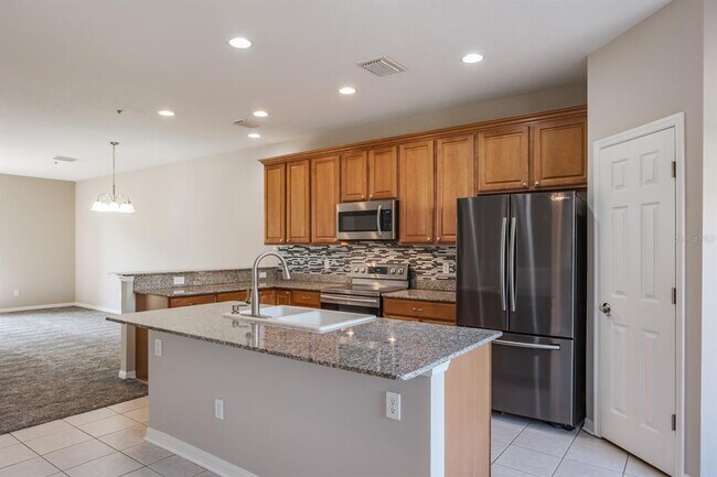 Building Photo - 10220 Bayou Grande